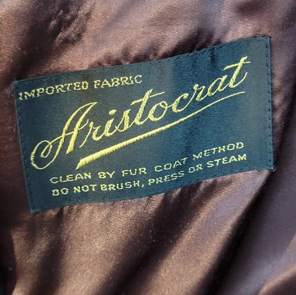 Sycamore Aristocrat Vintage 1970's Brown Faux Fur Women's Coat - Picture 8 of 12